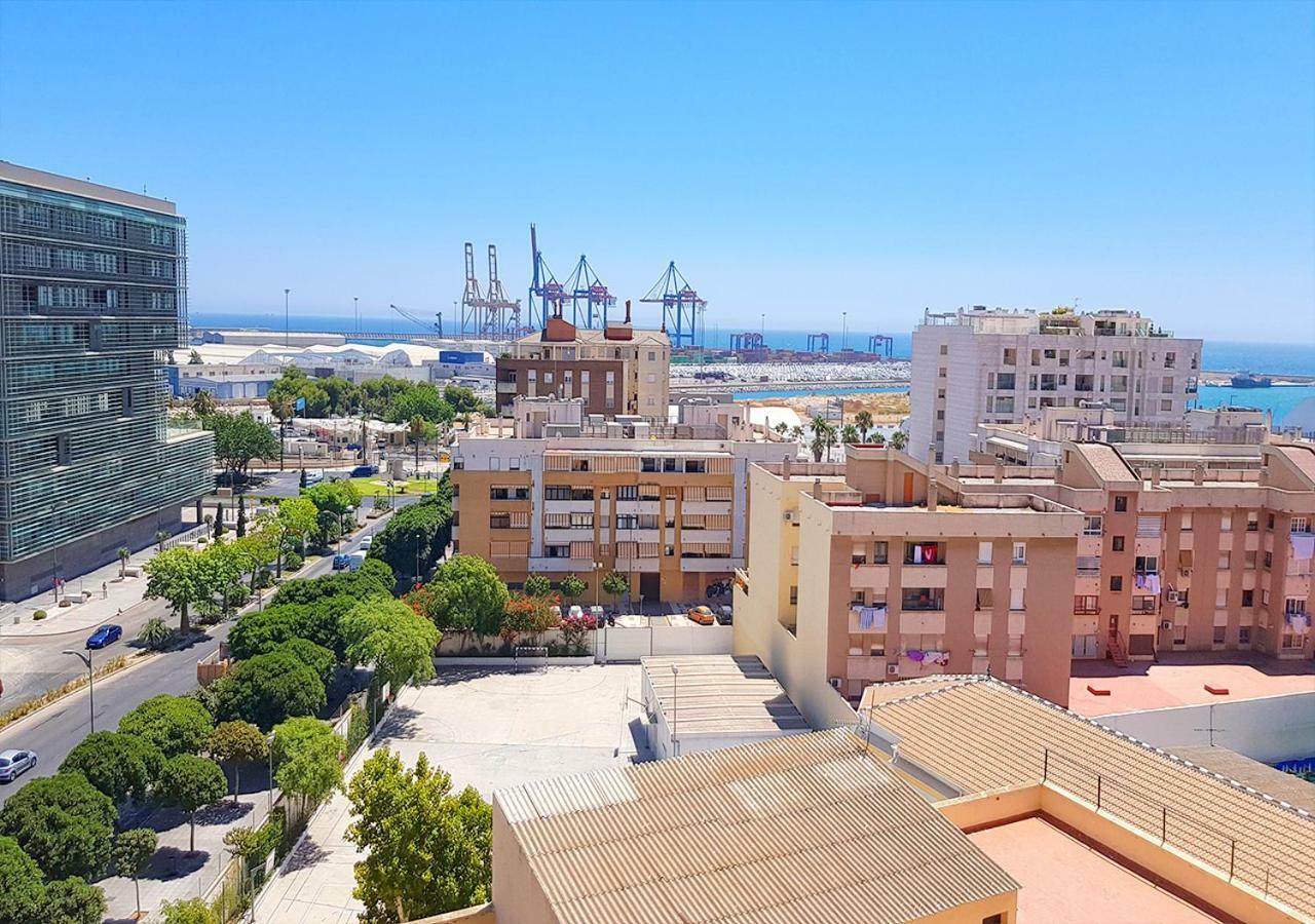 Апартаменти Malaga Centro Екстер'єр фото